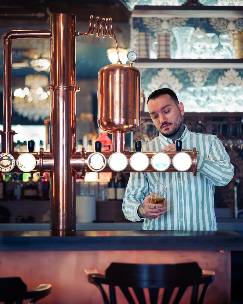 Shooting culinaire et portrait — Moody Bar (photo 2)